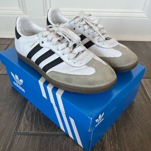 COPY - ADIDAS Samba White and Black Sneakers
